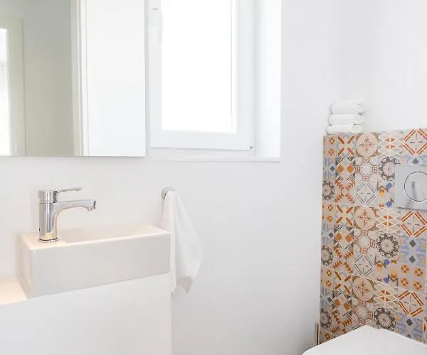 Ξενοδοχείο με διαμερίσματα Alkithea Luxury Κάρπαθος