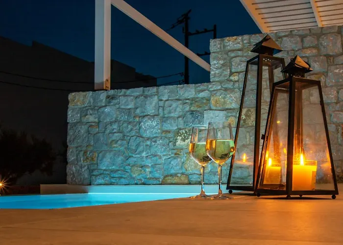 Ξενοδοχείο με διαμερίσματα Alkithea Luxury 4*