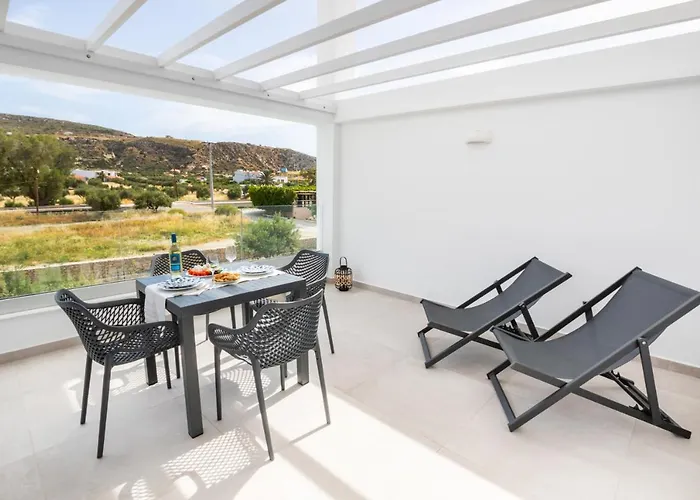 Ξενοδοχείο με διαμερίσματα Alkithea Luxury 4*