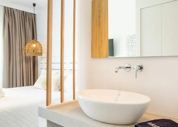 Alkithea Luxury 4*