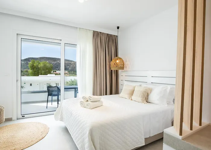 Ξενοδοχείο με διαμερίσματα Alkithea Luxury 4*