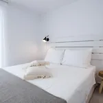 Alkithea Luxury מלון דירות